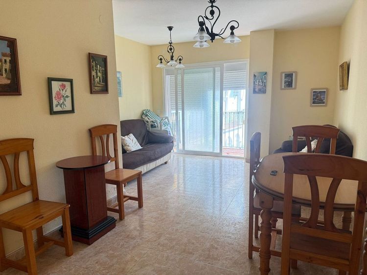 Apartment | Resale in Estepona in Estepona, Costa del Sol - Photo 2