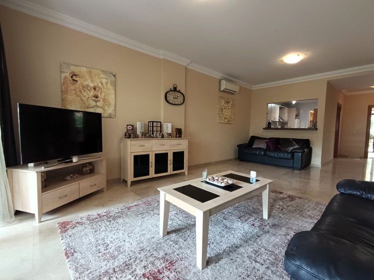 Apartment | Resale in La Cala Hills in La Cala Hills, Costa del Sol - Photo 5
