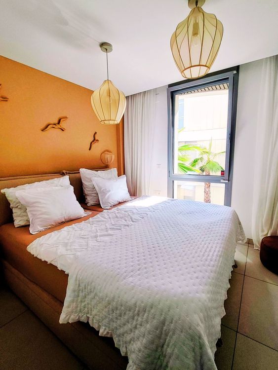 Apartment | Resale in Elviria in Elviria, Costa del Sol - Photo 4