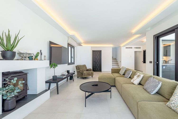 DetachedHouse in Carib Playa in Carib Playa, Marbesa, Costa del Sol - Photo 2