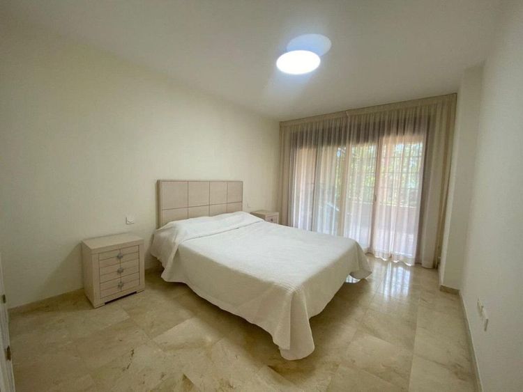 Apartment | Resale in Atalaya in Atalaya, Costa del Sol - Photo 5