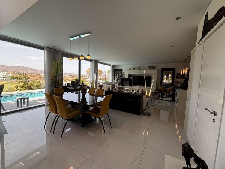 House | Resale in La Cala Golf in La Cala Golf, Costa del Sol - Photo 5