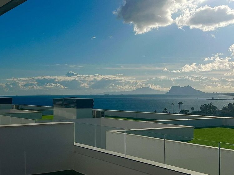 Apartment | Resale in Manilva - Development photo 1