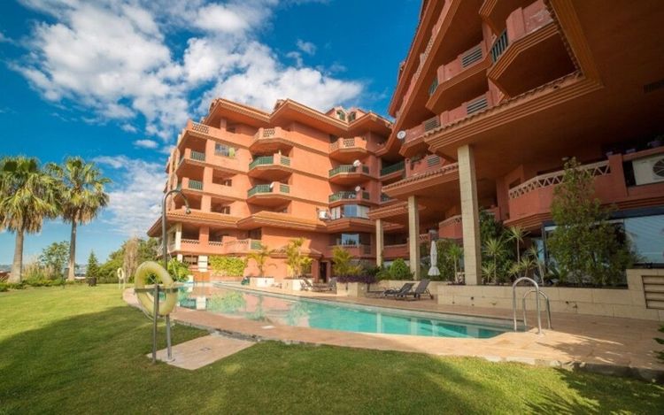 Apartment | Resale in Higueron in Higueron, Costa del Sol - Photo 3