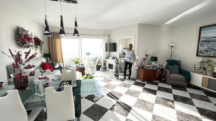 Apartment | Resale in Calahonda in Calahonda, Costa del Sol - Photo 5