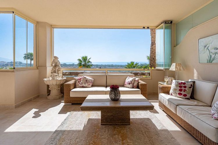 Apartment | Resale in El Paraiso - Development photo 1