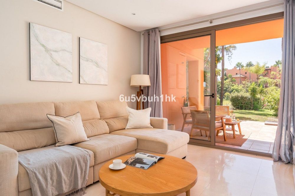 Apartment | Resale in Estepona - Property photo 1
