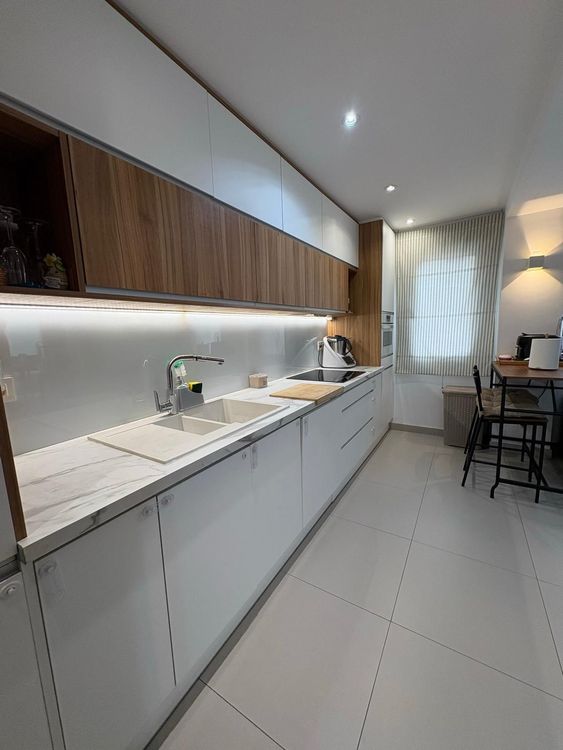 Apartment | Resale in Marbella in Marbella Others, Costa del Sol - Photo 5