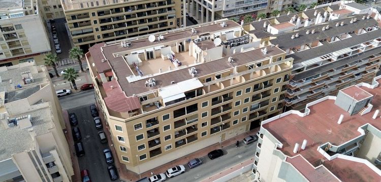 Apartment | Resale in Guardamar del Segura in Guardamar del Segura, Costa Blanca - Photo 3