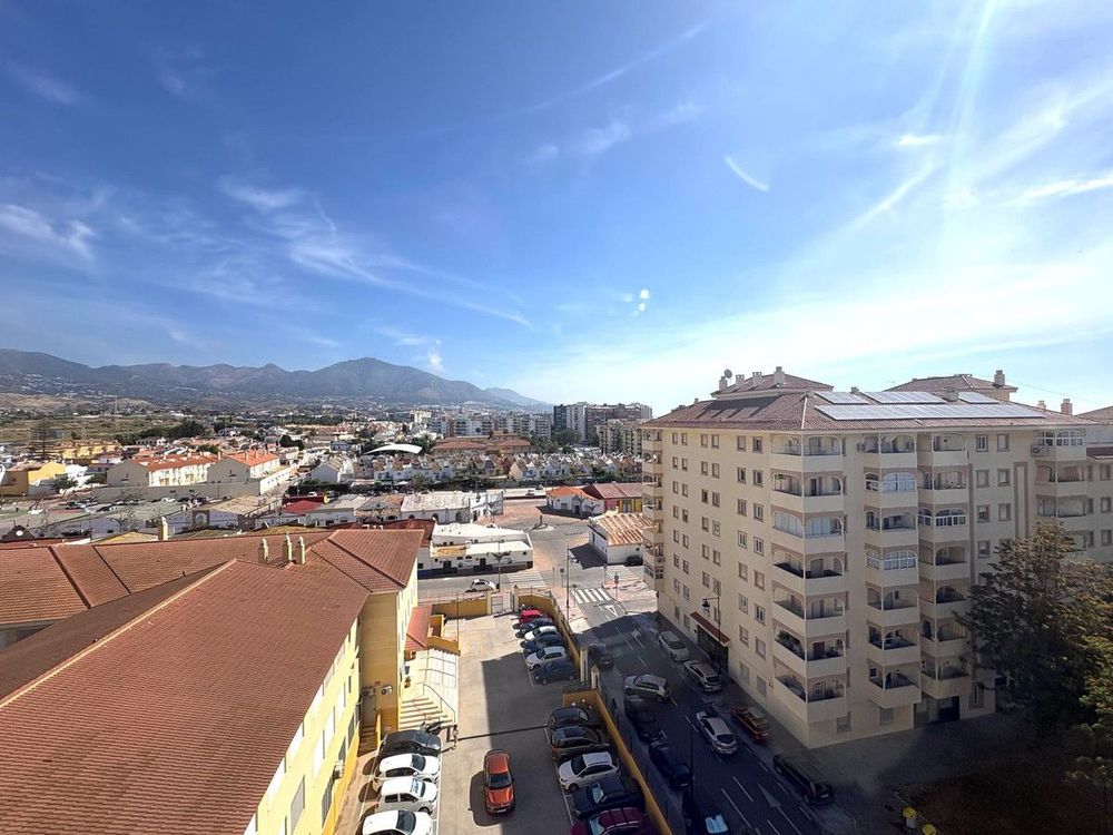 Apartment | Resale in Fuengirola in Fuengirola Others, Costa del Sol - Main property photo