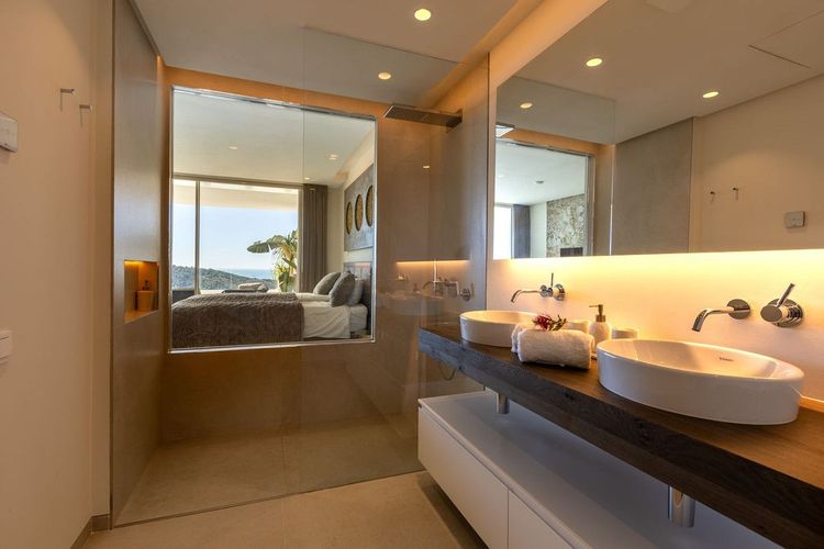Apartment | Resale in Marbella in Marbella Others, Costa del Sol - Photo 5