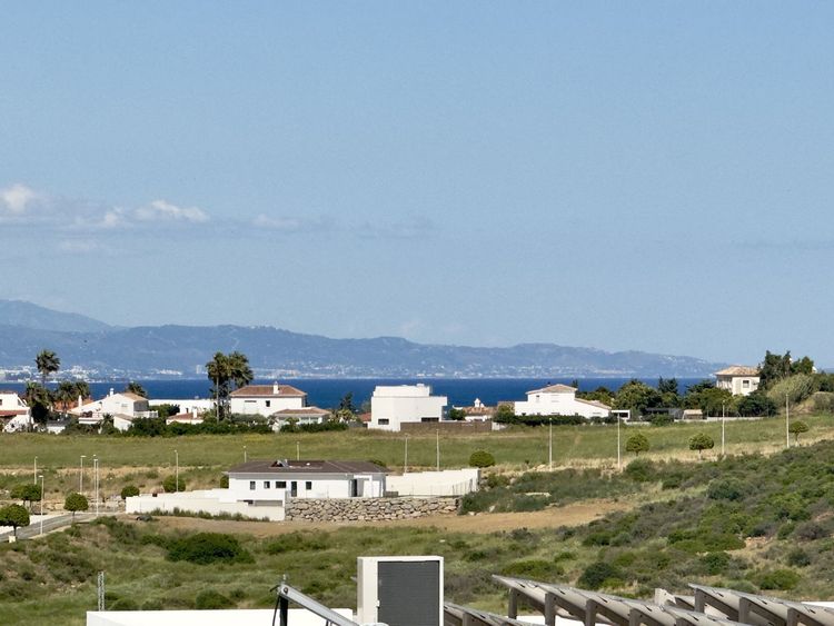 Apartment | Resale in Casares Playa in Casares Playa, Costa del Sol - Photo 4