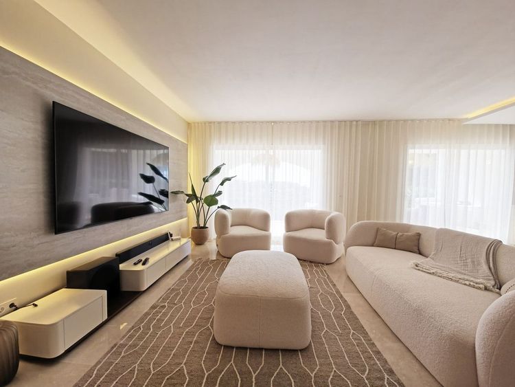 Apartment | Resale in Benahavís - Development photo 1