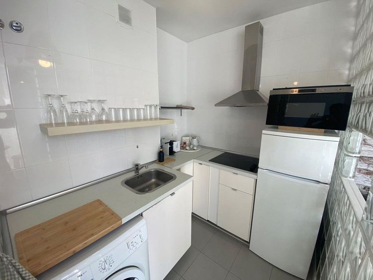 Apartment | Resale in Málaga in Málaga, Costa del Sol - Photo 5