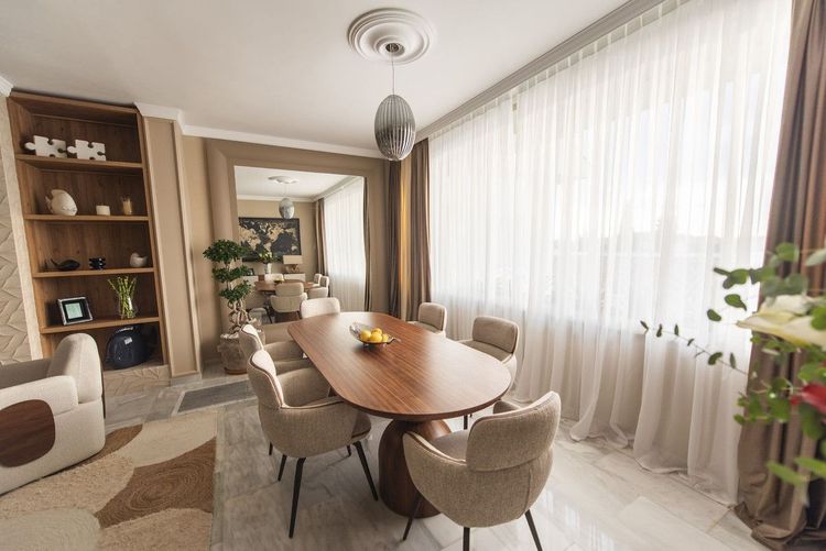 House | Resale in Nueva Andalucía in Nueva Andalucía Others, Costa del Sol - Photo 5