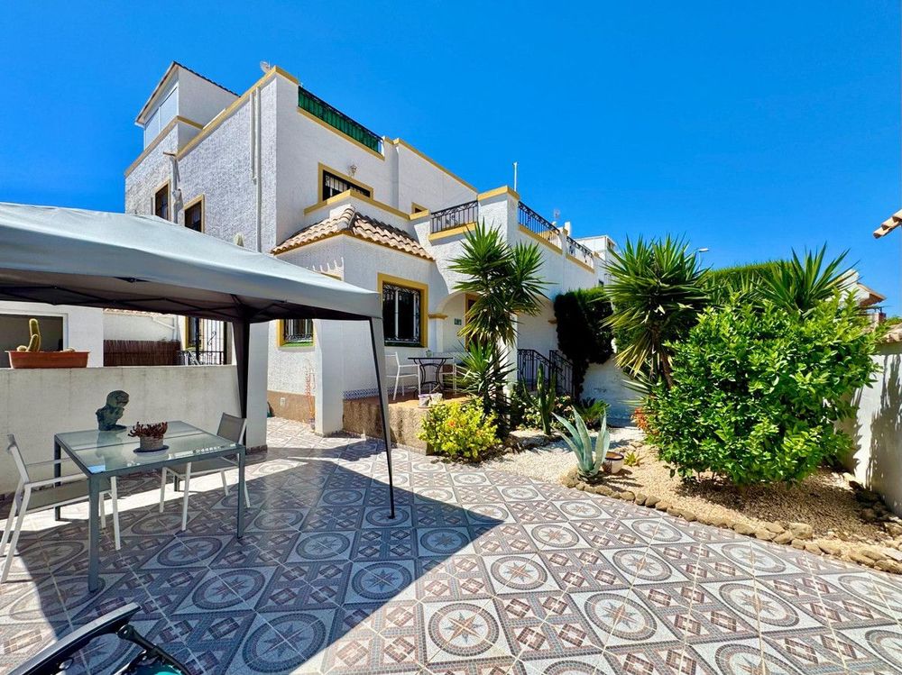 House | Resale in Los Altos in Los Altos, Costa Blanca - Main property photo