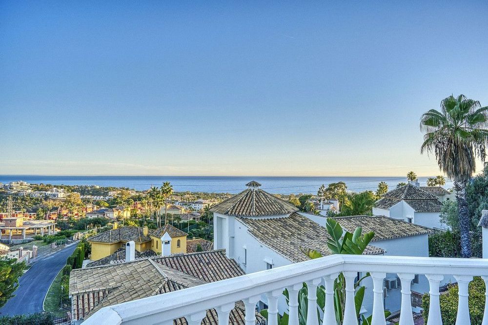 House | Resale in Hacienda Las Chapas in Hacienda Las Chapas, Costa del Sol - Main property photo