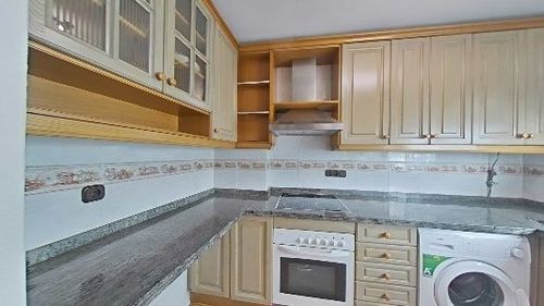 Apartment | Resale in Málaga in Málaga, Costa del Sol - Photo 3