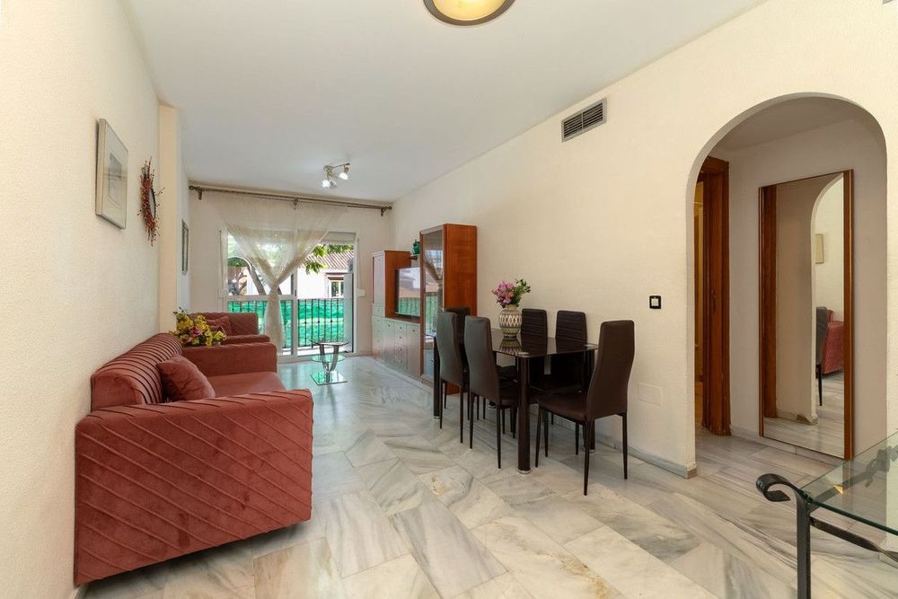 Apartment | Resale in Fuengirola in Fuengirola Others, Costa del Sol - Main property photo