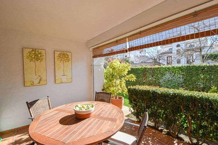 Apartment | Resale in San Pedro de Alcántara in San Pedro de Alcántara Others, Costa del Sol - Photo 4