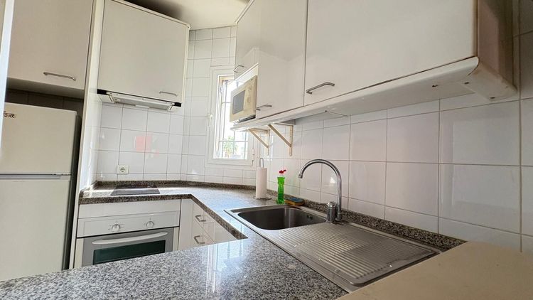 Apartment | Resale in Marbella in Marbella Others, Costa del Sol - Photo 5