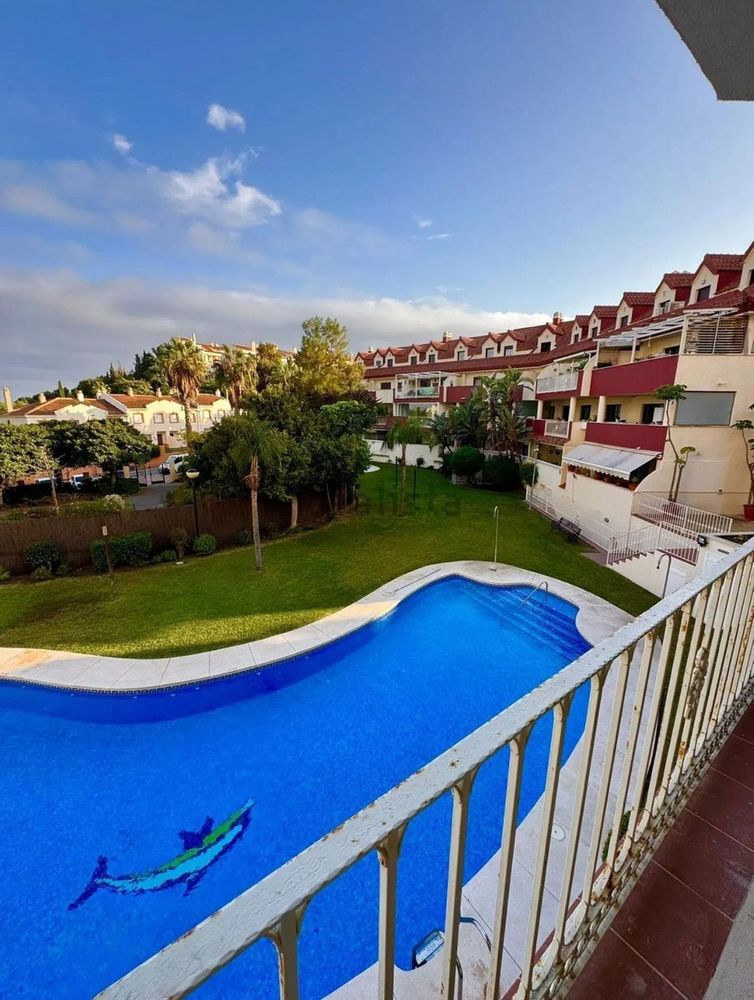 Apartment | Resale in Torrequebrada in Torrequebrada, Costa del Sol - Main property photo