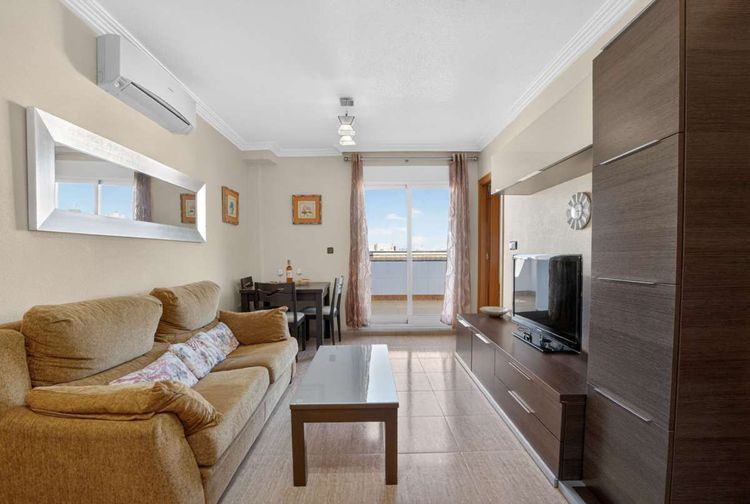 Penthouse | Resale in Torrevieja in Torrevieja, Costa Blanca - Photo 2