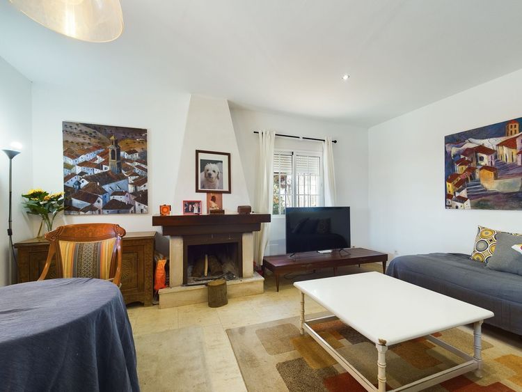 House | Resale in Mijas in Mijas, Costa del Sol - Photo 2