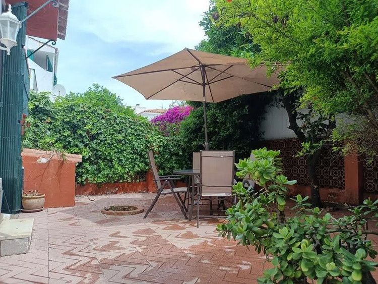 House | Resale in San Pedro de Alcántara in San Pedro de Alcántara Others, Costa del Sol - Photo 3