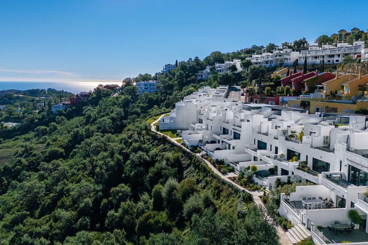 House | Resale in Marbella - Development photo 1