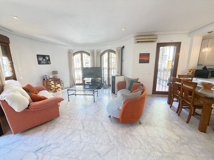 House | Resale in La Finca Golf in La Finca Golf, Algorfa, Costa Blanca - Photo 4
