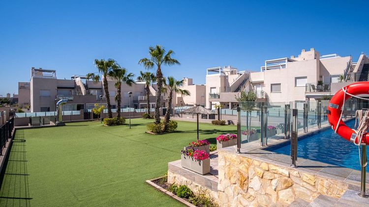 Penthouse | Resale in Aguas Nuevas in Aguas Nuevas, Costa Blanca - Photo 2