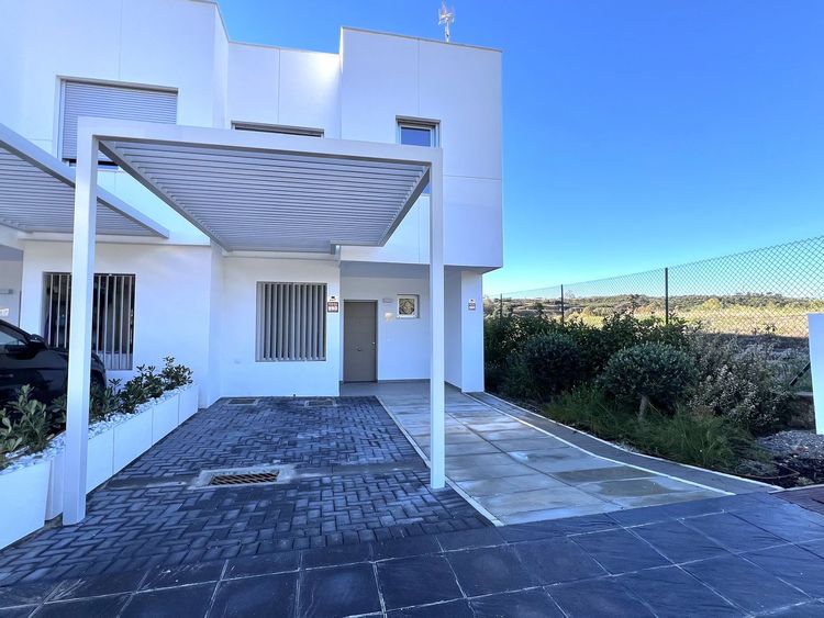 House | Resale in Estepona - Development photo 1