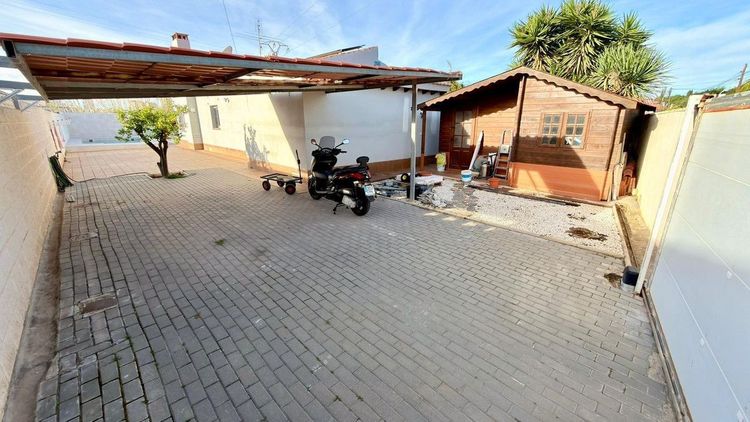 House | Resale in El Campello in El Campello, Costa Blanca - Photo 5