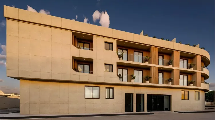 Lantana Residencial Boutique in Las Lagunas, Costa del Sol - Photo 3