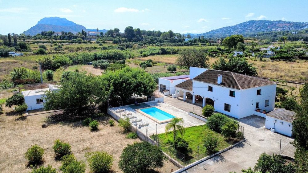 House | Resale in La Xara - Property photo 1