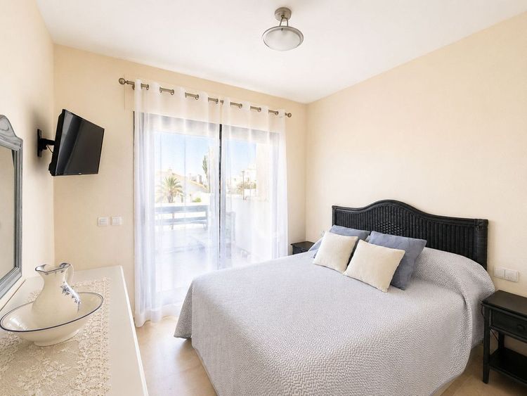Apartment | Resale in Manilva in Manilva Others, Costa del Sol - Photo 5