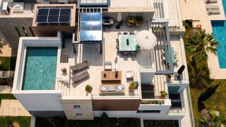 Penthouse | Resale in Cabopino - Development photo 1