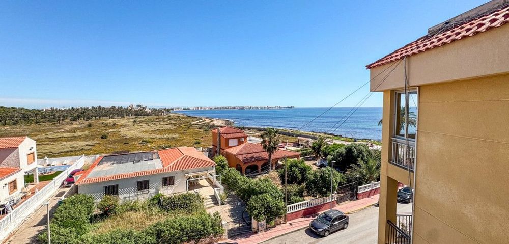 Apartment | Resale in Punta Prima in Punta Prima, Costa Blanca - Main property photo