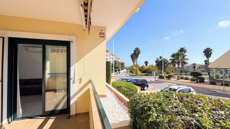 Apartment | Resale in Villamartin in Villamartin, Costa Blanca - Photo 3