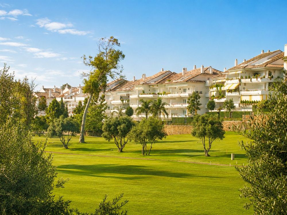 Penthouse | Resale in Guadalmina Baja in Guadalmina Baja, Costa del Sol - Main property photo