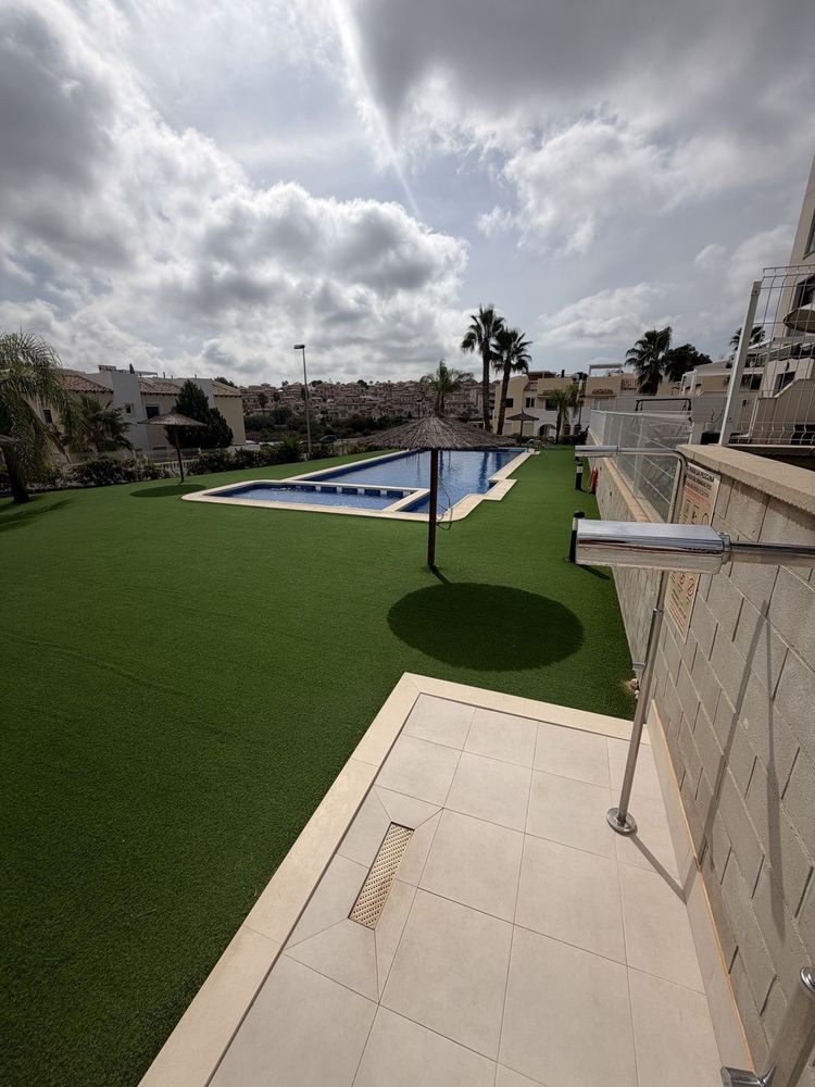 Apartment | Resale in Villamartin in Villamartin, Orihuela Costa, Costa Blanca - Main property photo