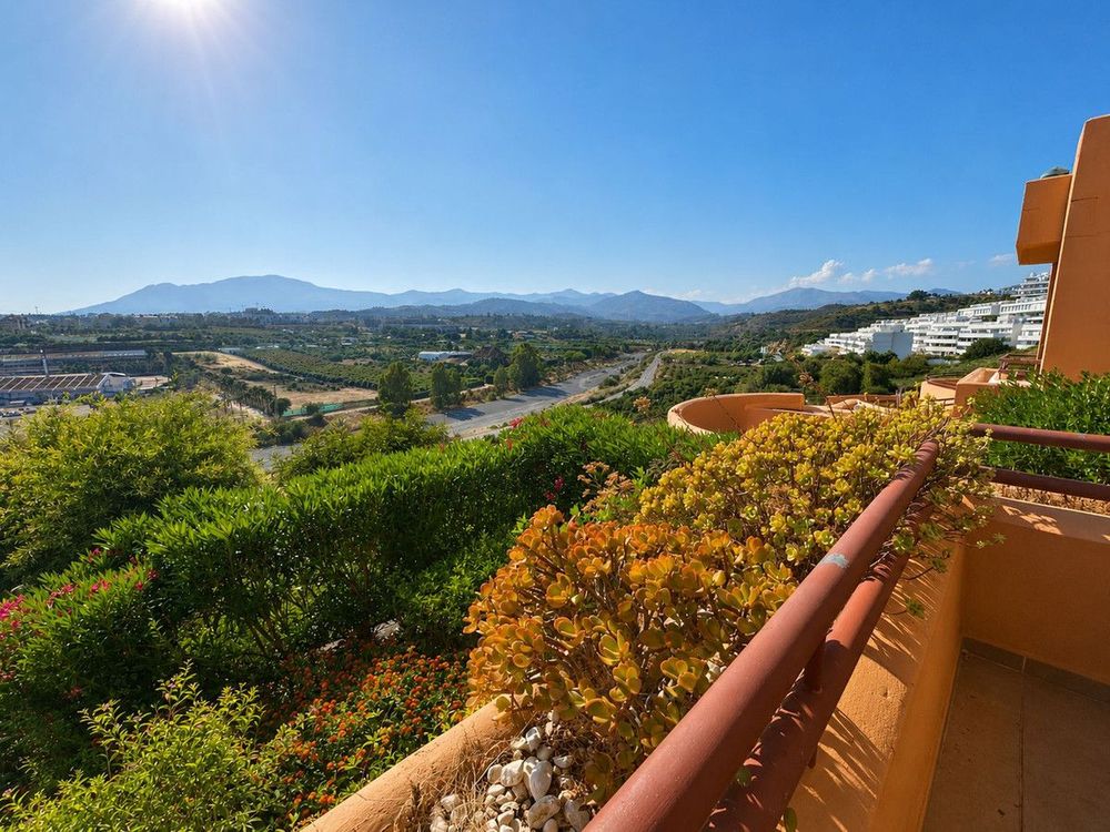 Apartment | Resale in Cancelada in Cancelada, Costa del Sol - Main property photo