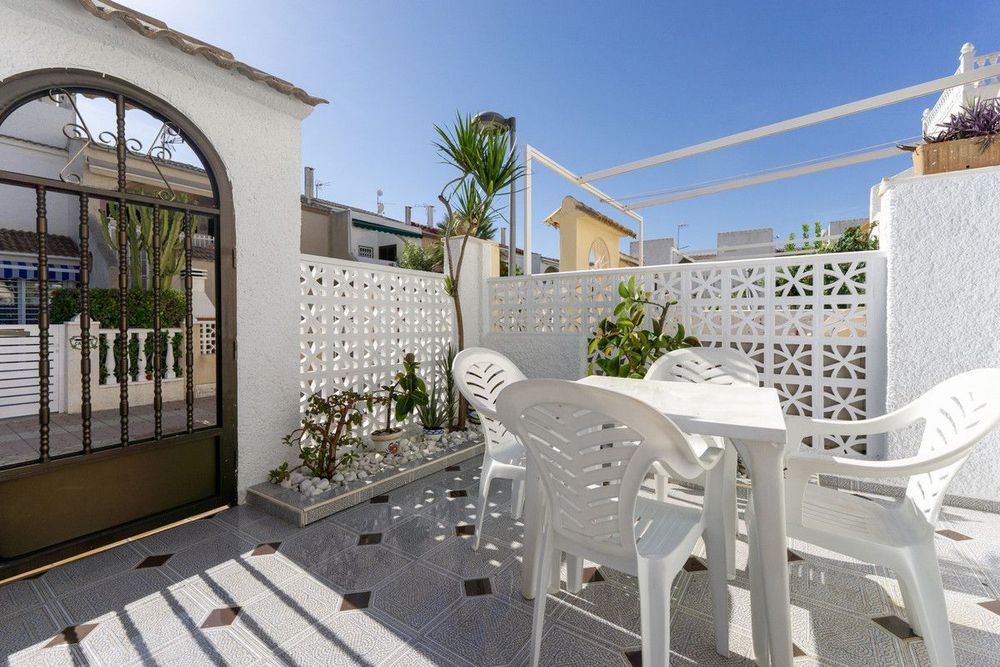 Apartment | Resale in Pilar de la Horadada in Pilar de la Horadada, Costa Blanca - Main property photo