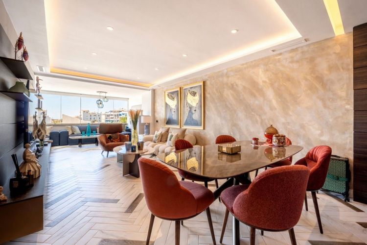 Apartment | Resale in Puerto Banús in Puerto Banús, Costa del Sol - Photo 5