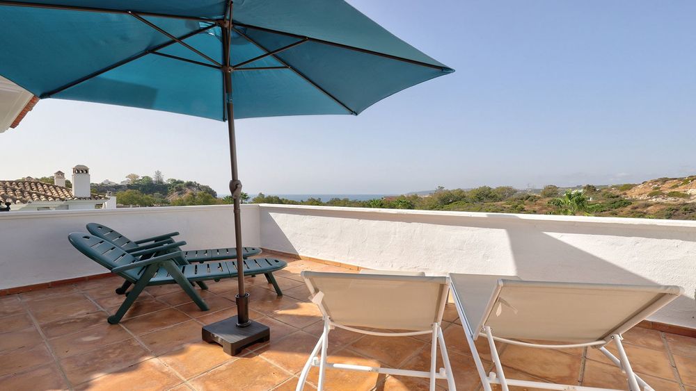 Apartment | Resale in Casares in Casares, Costa del Sol - Main property photo