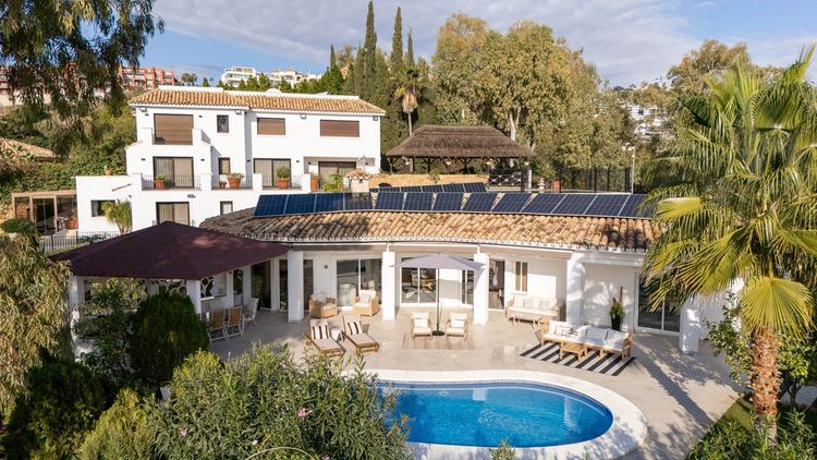 House | Resale in Benahavís - Development photo 1