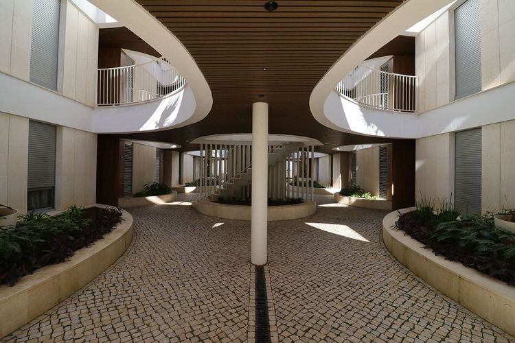 Apartment | Resale in Elviria in Elviria, Costa del Sol - Photo 4