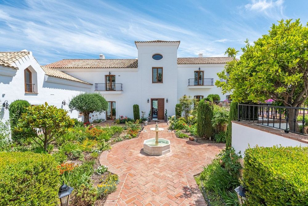 House | Resale in Sotogrande in Sotogrande Others, Costa del Sol - Main property photo