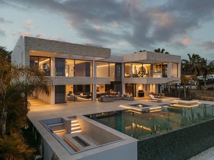 House | Resale in Benahavís - Development photo 1